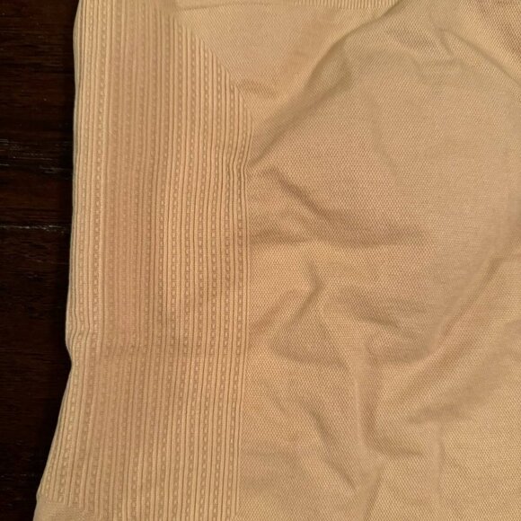 NWOT!  Body Shaper with Slimming Panels & Wide Straps in Tan - Size Small/Medium - Picture 8 of 11